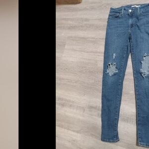 Levis 28 32 711 Skinny Distressed Jeans